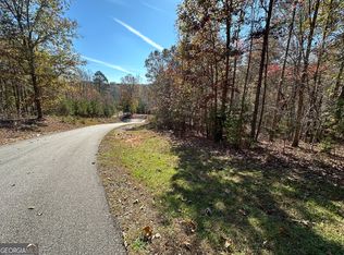 220 Lands End Trl, Cleveland, GA 30528