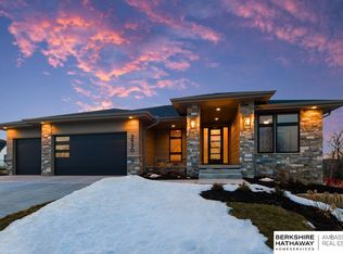 3930 S 213th Ave, Elkhorn, NE 68022