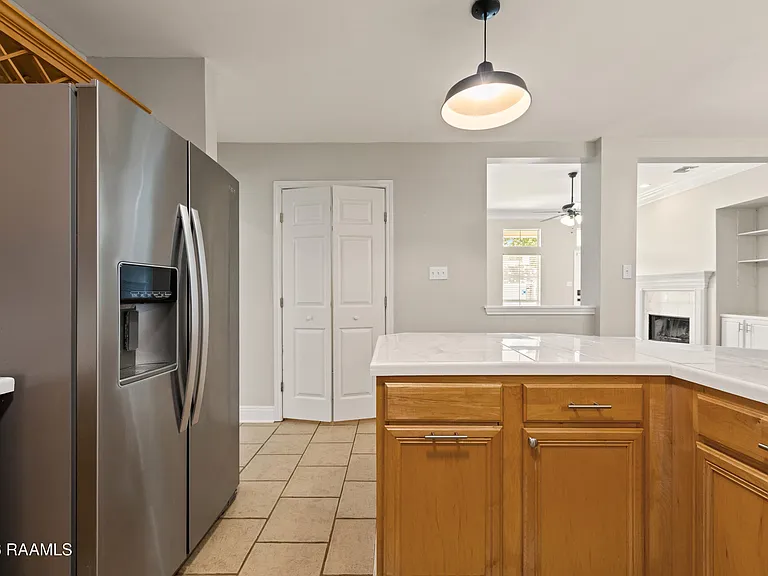 412 Crest Cir — Photo 22