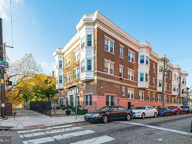 1501 W Allegheny Ave #204 — Photo 10