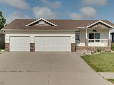3790 Dorothea Ct S, Fargo, ND, 58104
