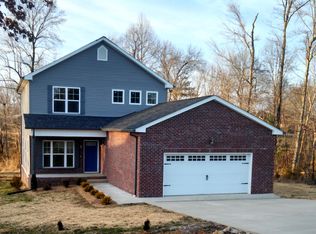 1105 Southwark Dr, Springfield, TN 37172