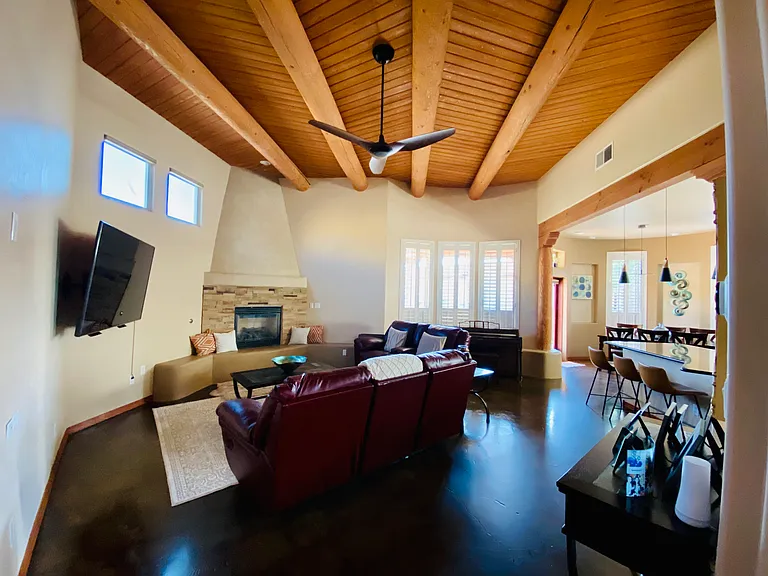 9808 Sand Verbena Trl NE — Photo 4