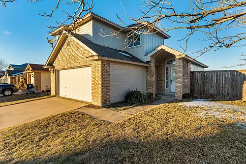 2313 Garrett Dr Photo 1