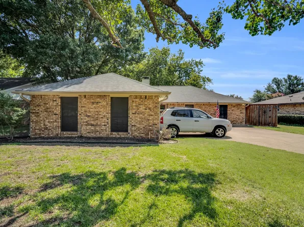 822 Fairlawn Dr, Duncanville, TX 75116