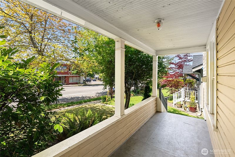 3rd image of 1152 Ellis Street