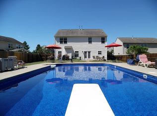 709 Golden Horseshoe Ln, Sanford, NC 27330
