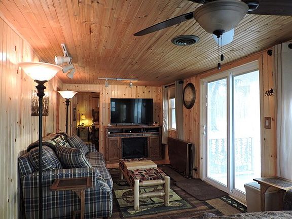4th image of 5491 Aspen Dr