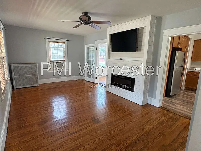 465 Chandler St — Photo 7