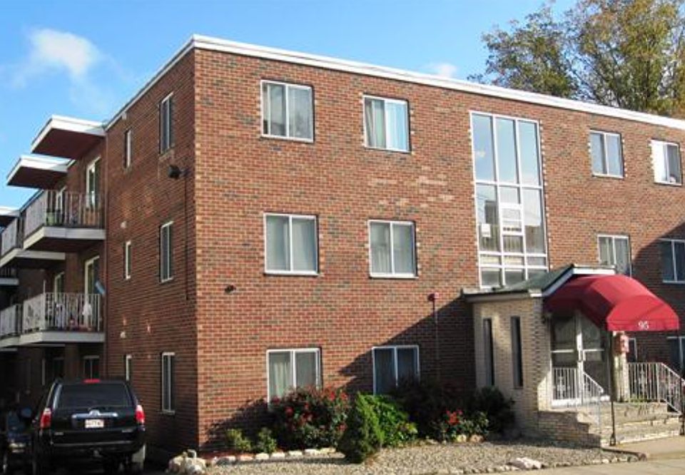 1st image of 95 Clifton St APT 204