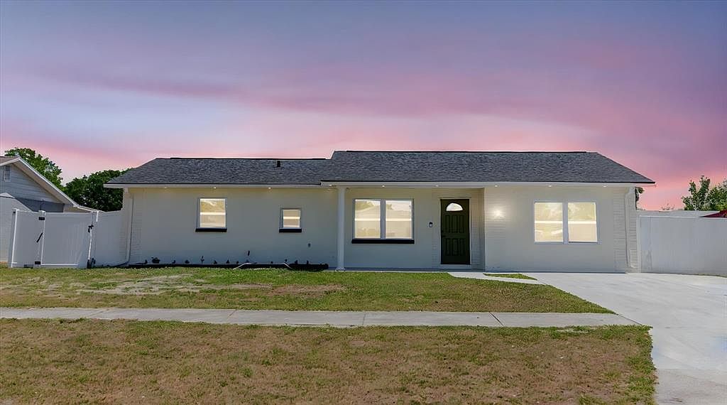 6110 16th St, Zephyrhills, FL 33542 | Zillow