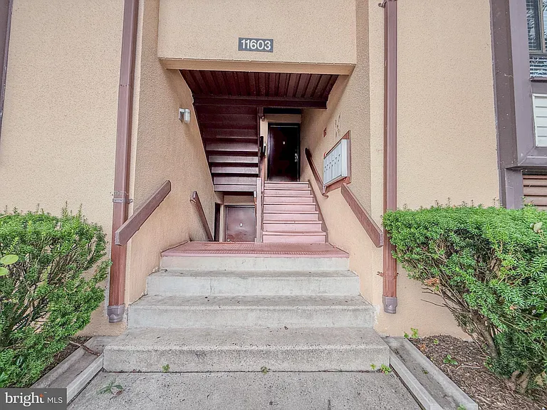 11603 Stoneview Sq #63/12C — Photo 3