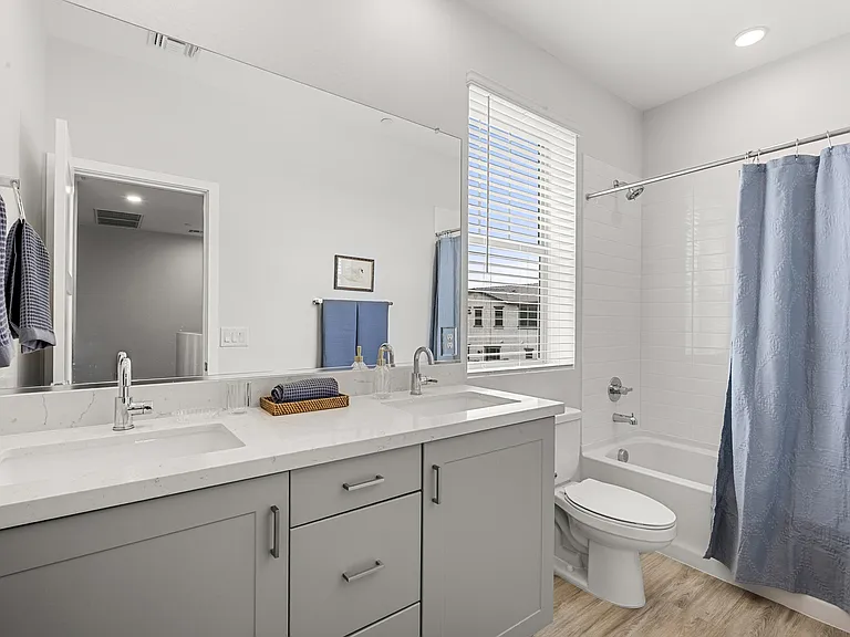 Avalon Townhomes — Photo 17