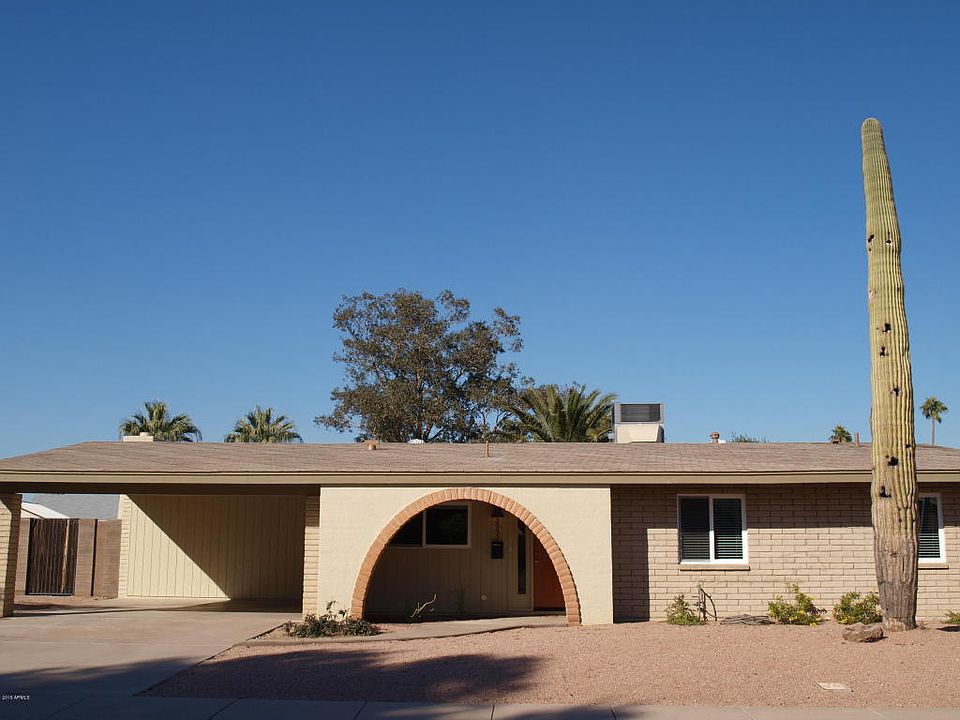 1st image of 3932 E Lupine Ave