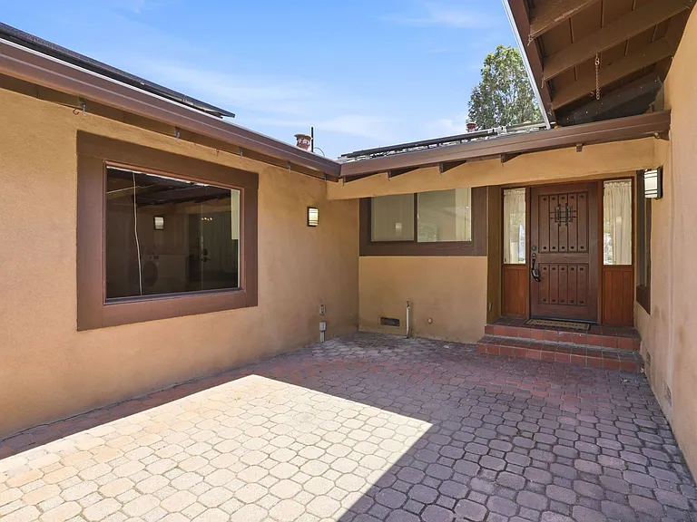 10200 Parrish View Dr — Photo 5
