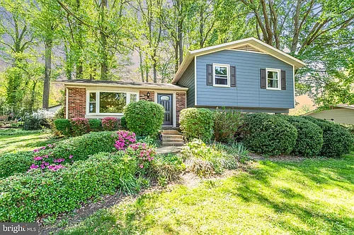 10927 Decatur Dr Photo 1