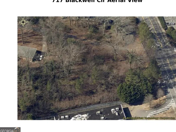 717 Blackwell Cir, Marietta, GA 30066