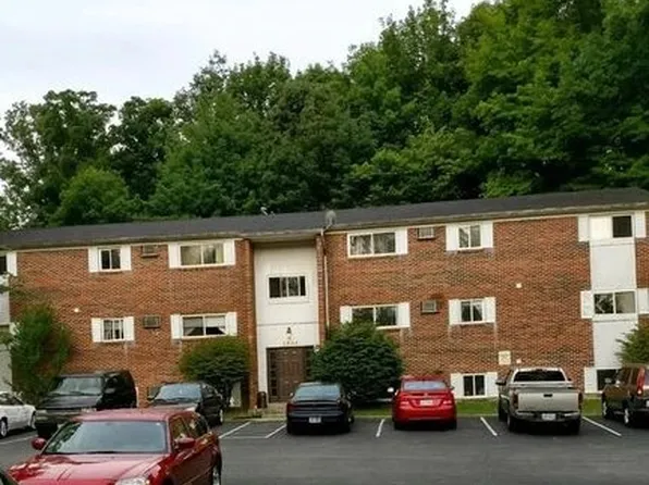 6064 Donna Jay Dr APT 9, Loveland, OH 45140