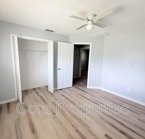 825 Avenue Y NW — Photo 19