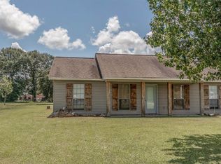 1044 Huval Rd, Breaux Bridge, LA 70517