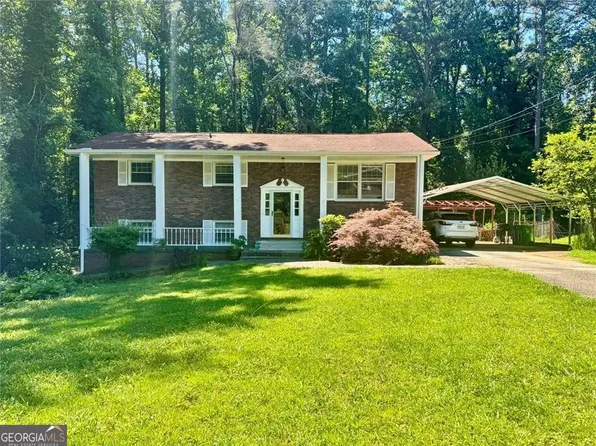 776 Airlie Dr, Stone Mountain, GA 30083