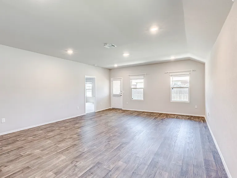 5708 Berriweather Dr — Photo 14
