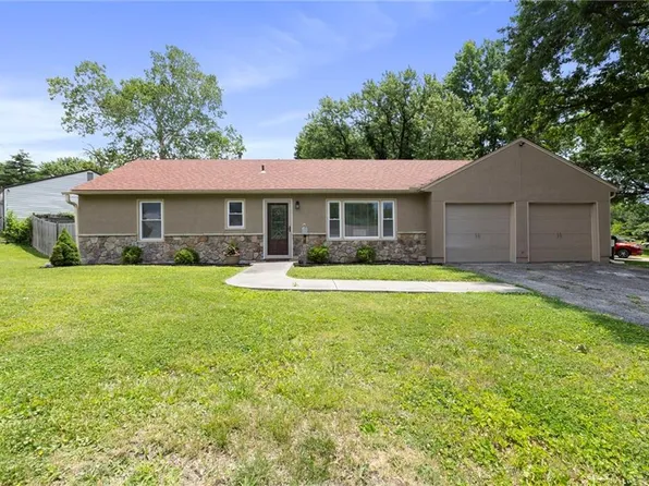 801 NE 67th Ter, Gladstone, MO 64118