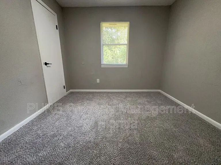 595 NW 100th St #A — Photo 38