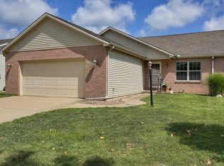 1318 Ridge Pointe Dr #1, Monticello, IL 61856