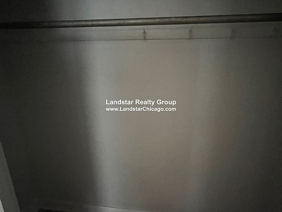 2nd image of 3816 N Kedzie Ave APT 1E