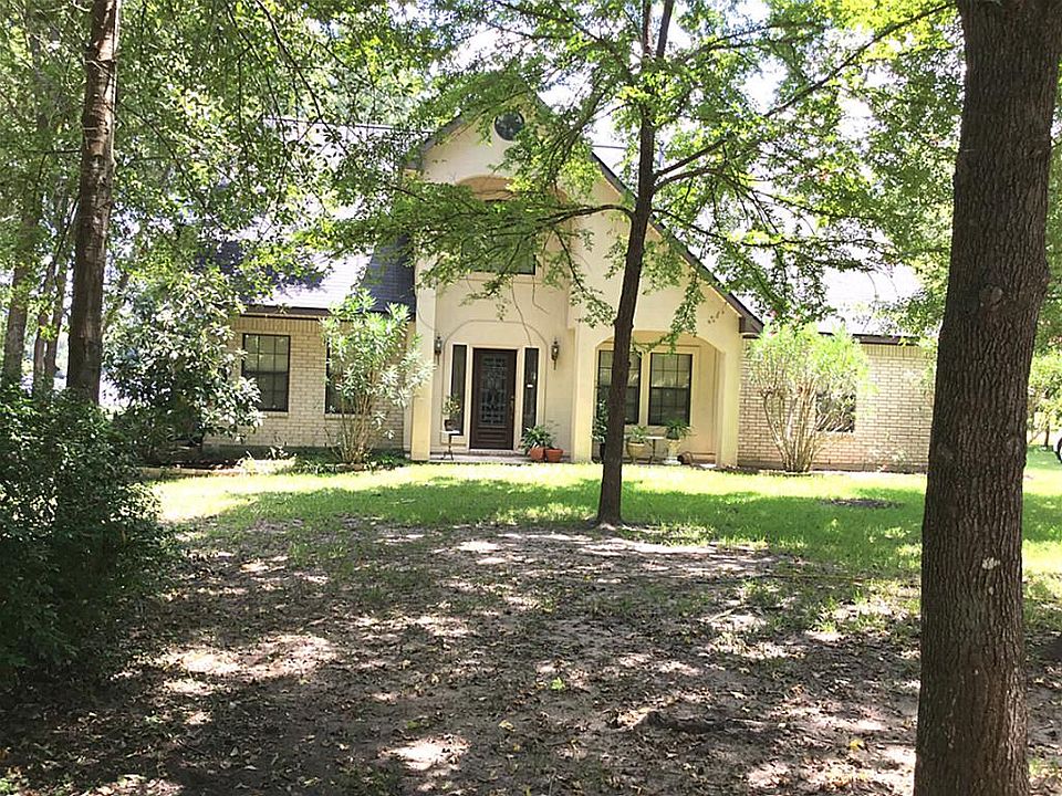 1st image of 15012 Lake Paula Dr