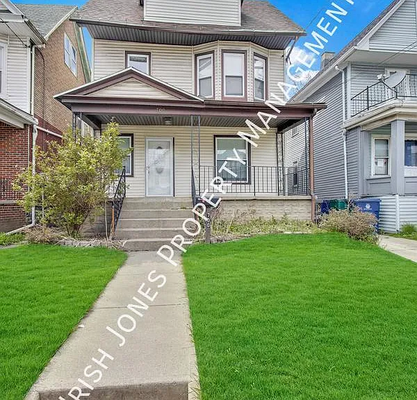 700 Hopkins St #2 — Photo 2