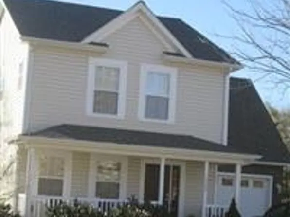 1702 Gardenspring Dr, Blacksburg, VA 24060