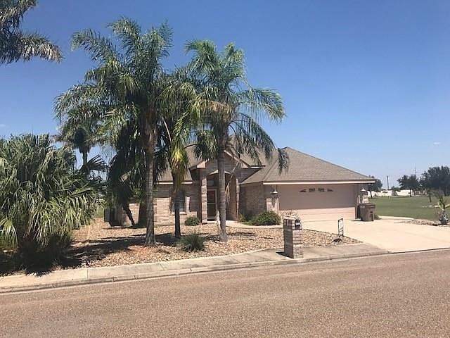 2nd image of 3327 Country Club Dr N