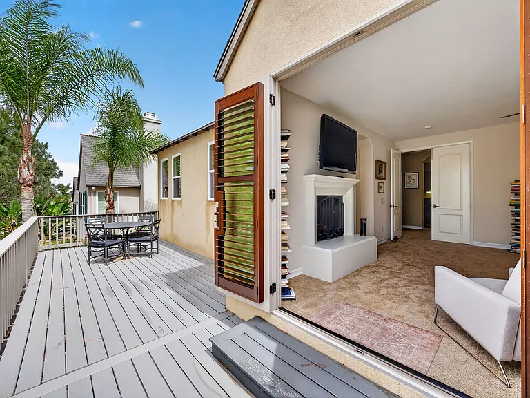 13720 Rosecroft Way — Photo 35