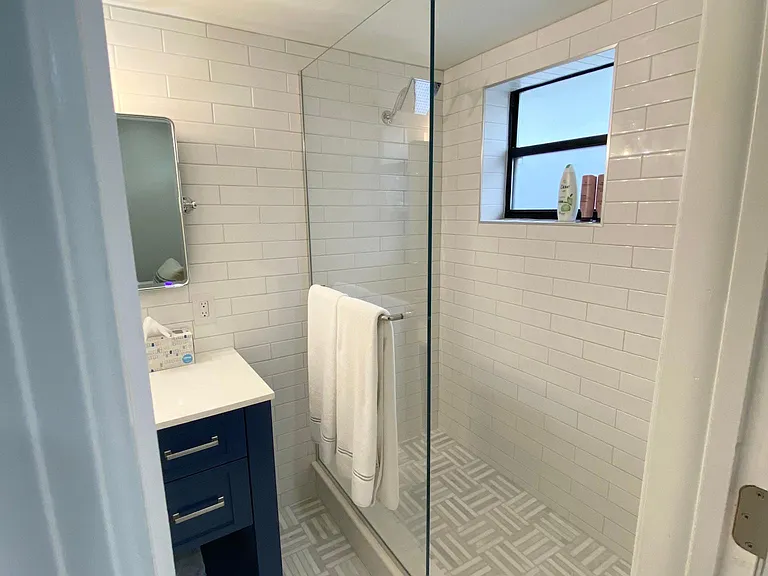 1175 Main St — Photo 17