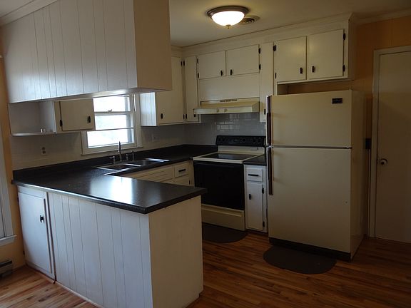 Kitchen with new countertops