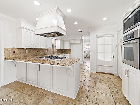 5th image of 133 Alonda Dr