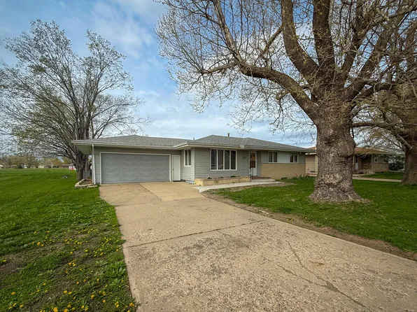 703 E North St, Madrid, IA 50156