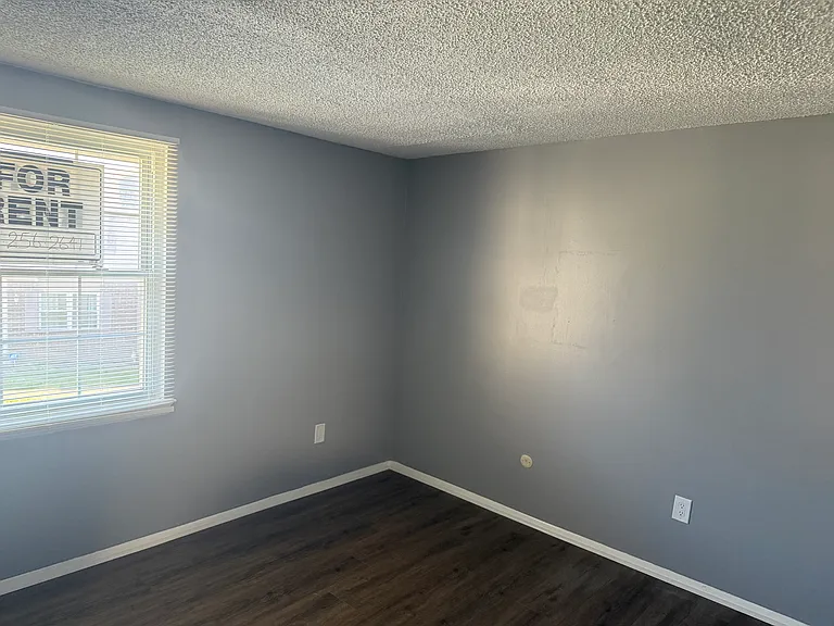 2925 Bridgewalk St — Photo 17