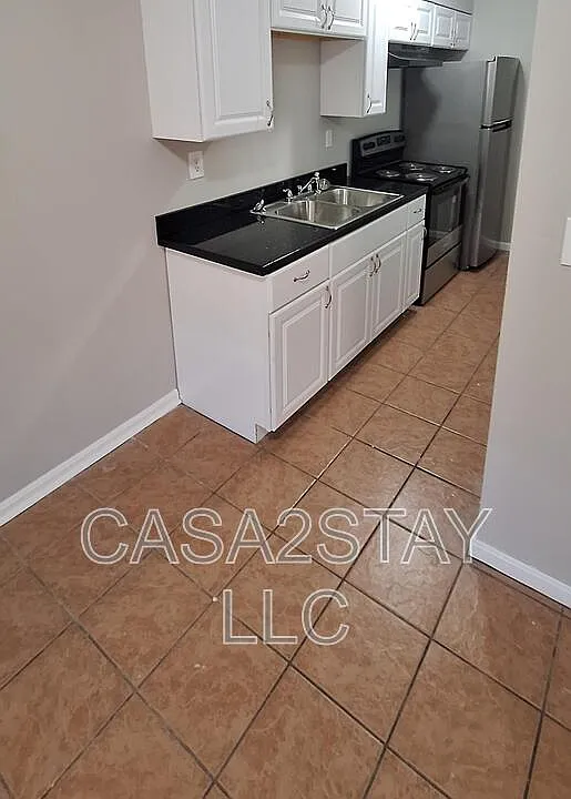 678 Knox Blvd #58