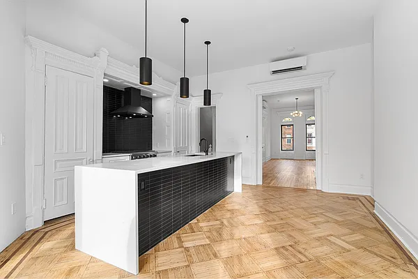 Rented by Compass | media 3