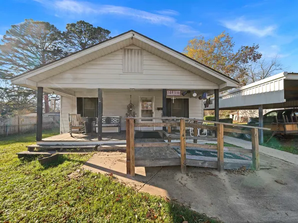 603 N Motley Dr, Overton, TX 75684