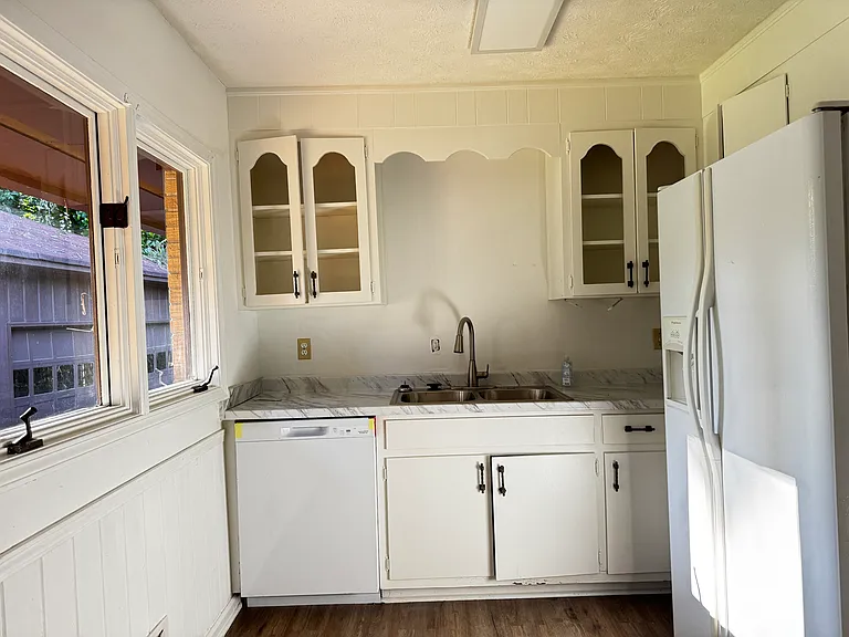 12610 Providence Rd — Photo 7