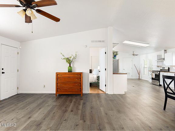3rd image of 6402 W Vinca Rose Dr