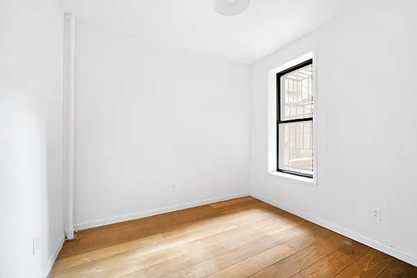 Rented by Compass | media 4