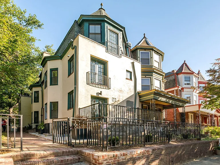 4735 Hazel Ave — Photo 8