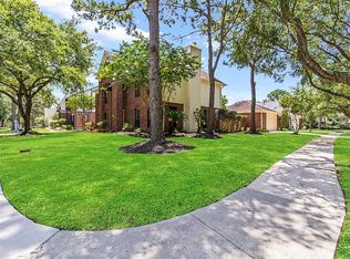 2105 Galleon Dr, League City, TX 77573