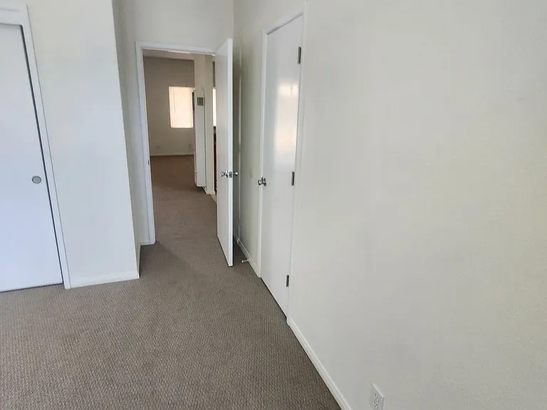 200 S 13th St #310 — Photo 9