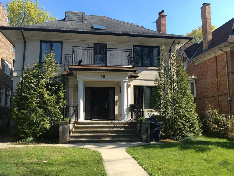 75 High Park Blvd #3 — Photo 7